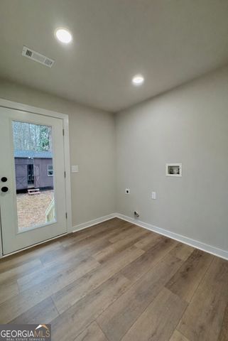 80 Walker Drive, Carrollton, GA 30116