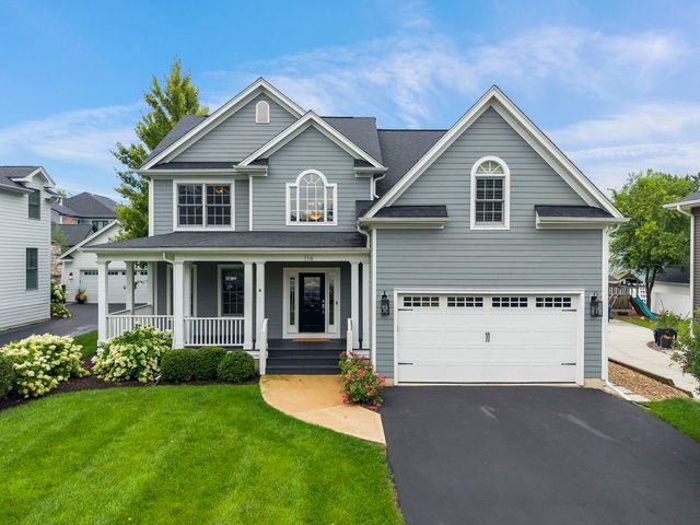 116 W Jefferson Avenue, Wheaton, IL 60187