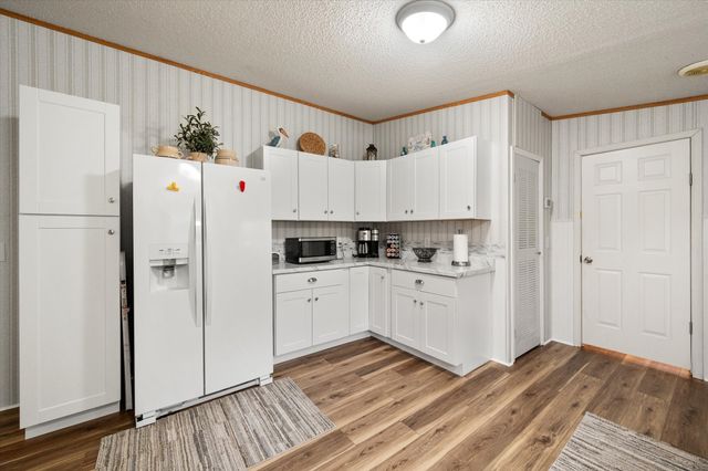 510 Nob Hill Lane, Seven Points, TX 75143