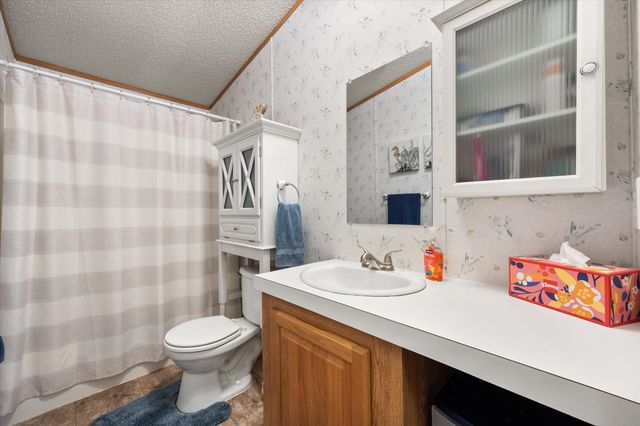 510 Nob Hill Lane, Seven Points, TX 75143