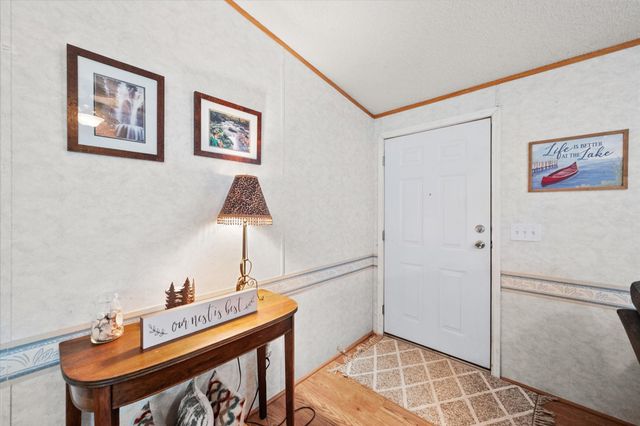 510 Nob Hill Lane, Seven Points, TX 75143
