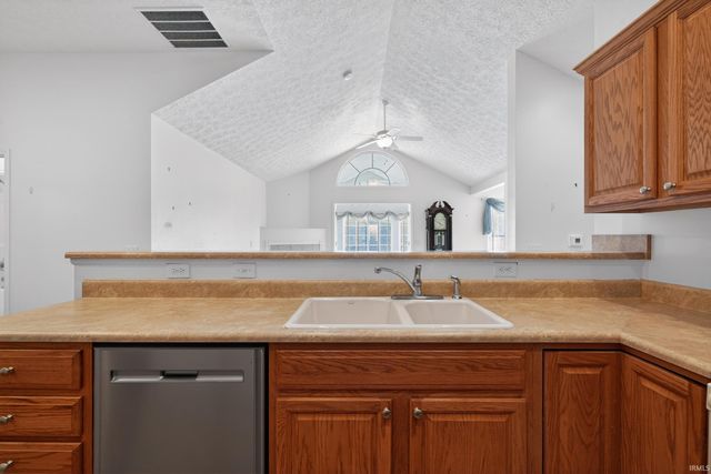 4674 Ironstone Lane, West Lafayette, IN 47906