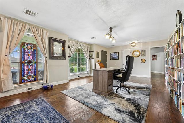 11801 Bevenshire Road, Oklahoma City, OK 73162
