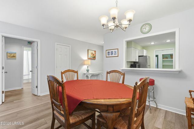 108 N Sea Pines Dr Apt 548, Hilton Head Island, SC 29928