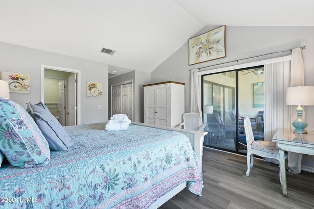 108 N Sea Pines Dr Apt 548, Hilton Head Island, SC 29928