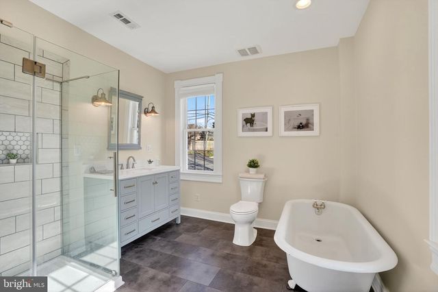 1007 ROLAND HEIGHTS AVE, Baltimore, MD 21211