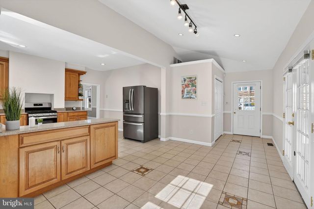 1007 ROLAND HEIGHTS AVE, Baltimore, MD 21211