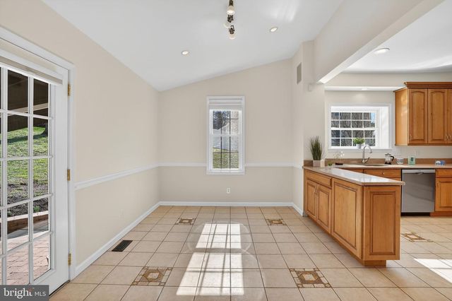 1007 ROLAND HEIGHTS AVE, Baltimore, MD 21211