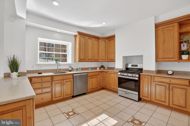 1007 ROLAND HEIGHTS AVE, Baltimore, MD 21211