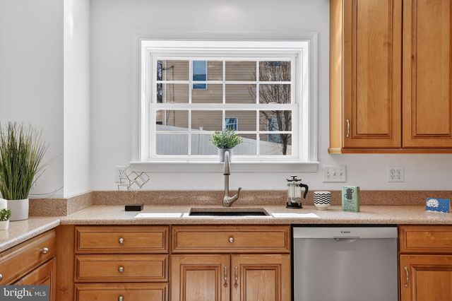 1007 ROLAND HEIGHTS AVE, Baltimore, MD 21211