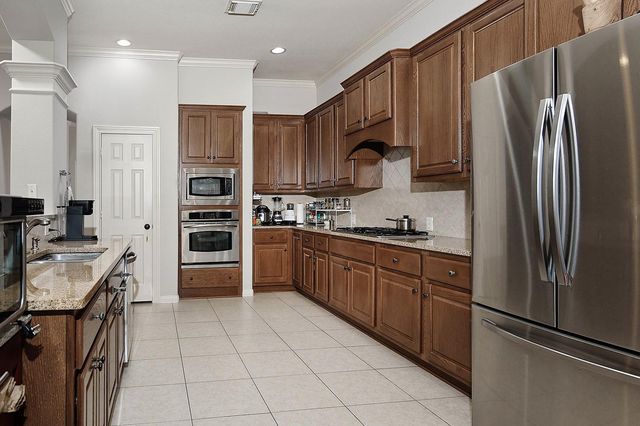 18722 Duke Lake Drive, Spring, TX 77388