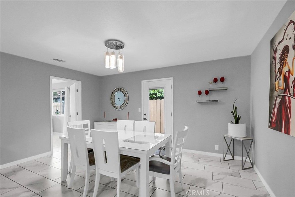 Image 10 of property listing at 3716 Georgeann, Ceres, CA 95307