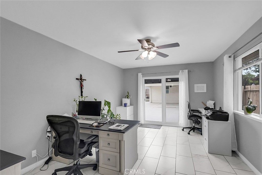 Image 11 of property listing at 3716 Georgeann, Ceres, CA 95307