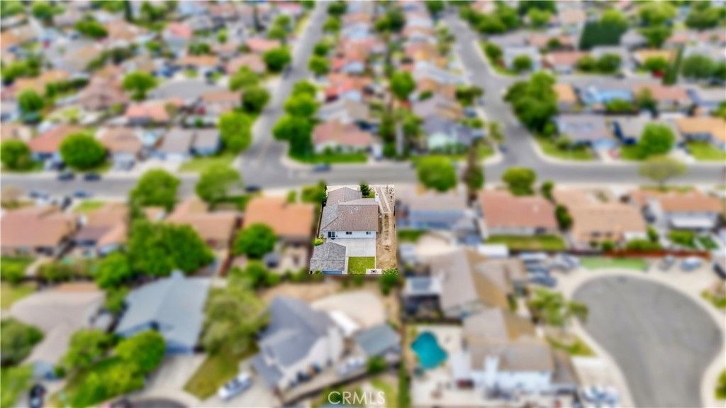 Image 32 of property listing at 3716 Georgeann, Ceres, CA 95307