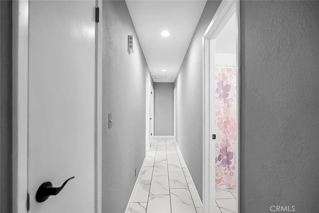 Image 9 of property listing at 3716 Georgeann, Ceres, CA 95307