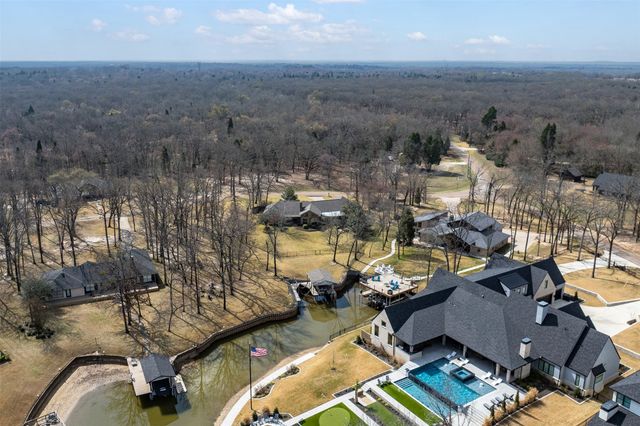 101 E Beverly Drive, Malakoff, TX 75148