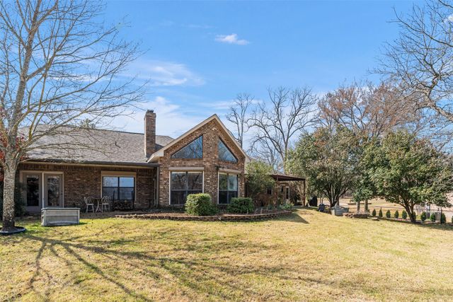 101 E Beverly Drive, Malakoff, TX 75148