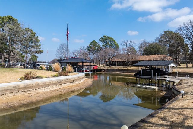 101 E Beverly Drive, Malakoff, TX 75148