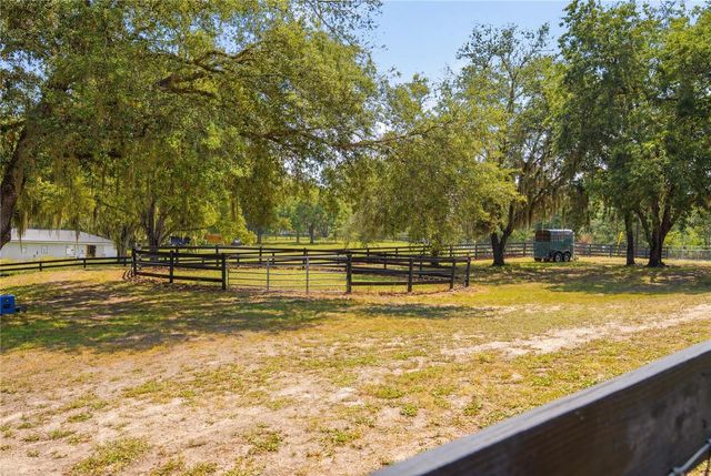 16723 SE 173RD TERRACE ROAD, Weirsdale, FL 32195