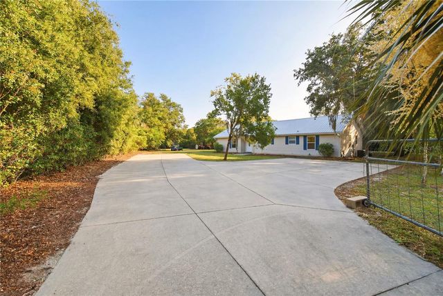 16723 SE 173RD TERRACE ROAD, Weirsdale, FL 32195