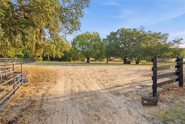 16723 SE 173RD TERRACE ROAD, Weirsdale, FL 32195