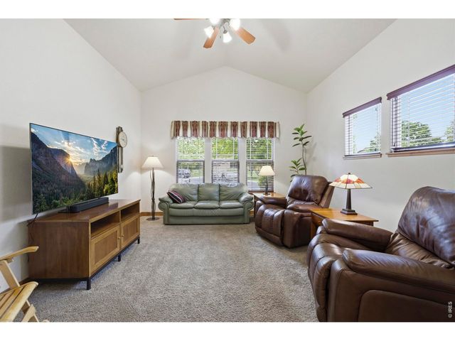 3285 Current Creek Ct, Loveland, CO 80538