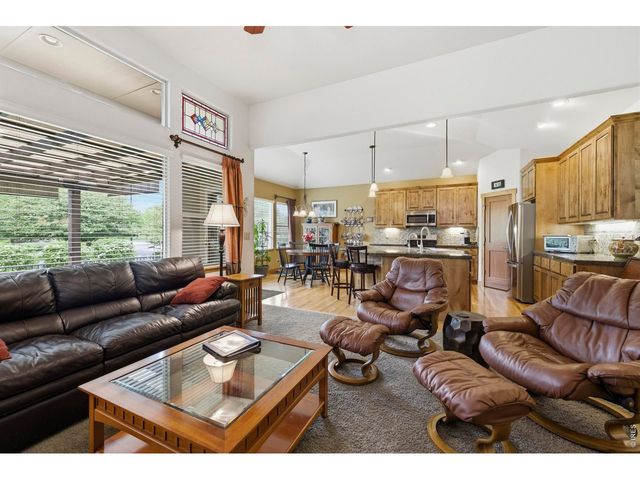 3285 Current Creek Ct, Loveland, CO 80538