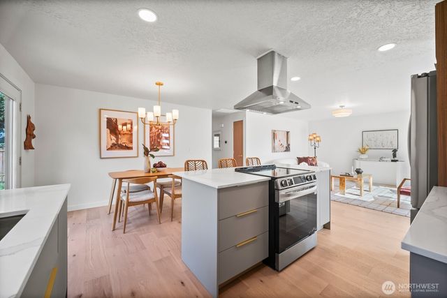 7235 NE 9th Ave, Portland, OR 97211
