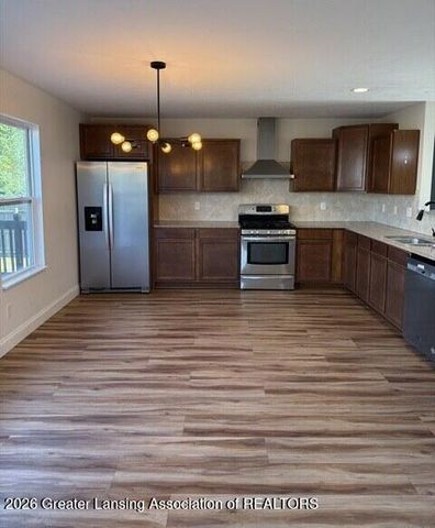 285 Poplar Lane, Mason, MI 48854