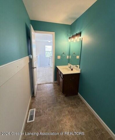 285 Poplar Lane, Mason, MI 48854