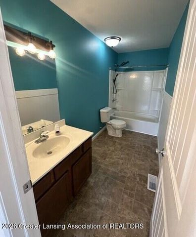 285 Poplar Lane, Mason, MI 48854