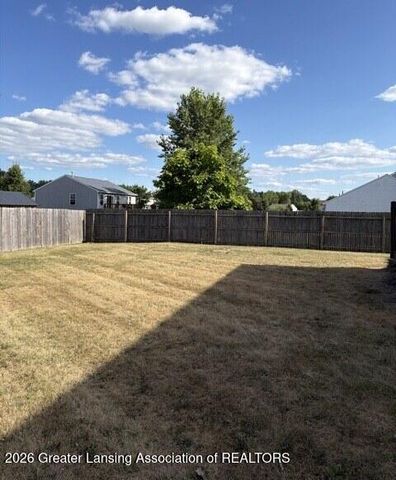 285 Poplar Lane, Mason, MI 48854