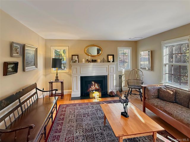 10 Spruce Lane, Garrison, NY 10524