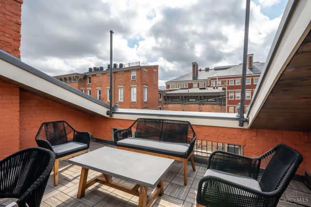 206 Wade Street, Cincinnati, OH 45202