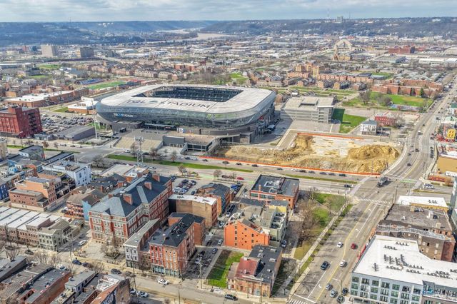 206 Wade Street, Cincinnati, OH 45202