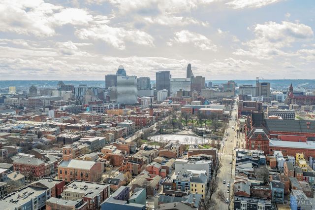 206 Wade Street, Cincinnati, OH 45202