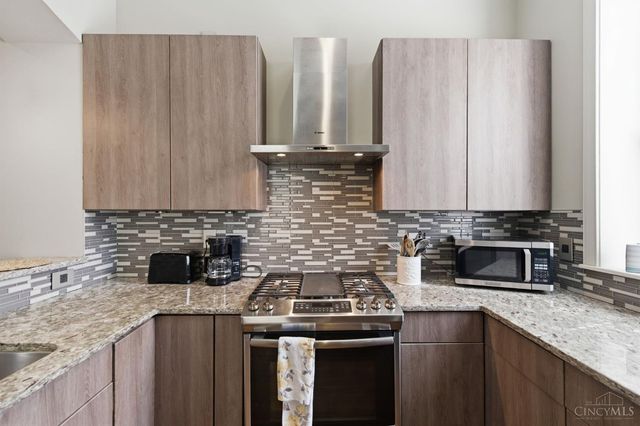 206 Wade Street, Cincinnati, OH 45202