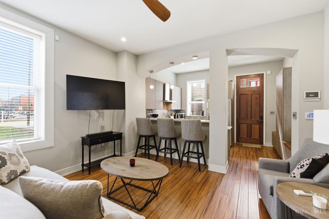 206 Wade Street, Cincinnati, OH 45202