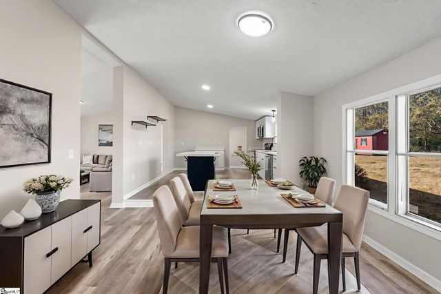 200 Country Walk Lane, Simpsonville, SC 29680