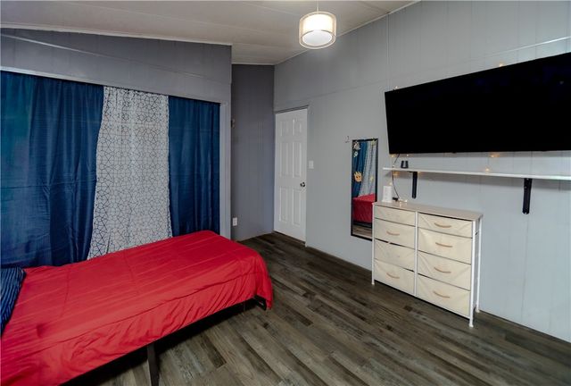 15894 35th Avenue, Clearlake, CA 95422