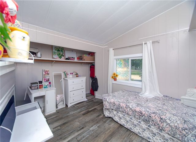 15894 35th Avenue, Clearlake, CA 95422