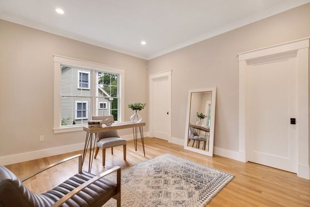 40 Voss Terrace, Newton, MA 02459