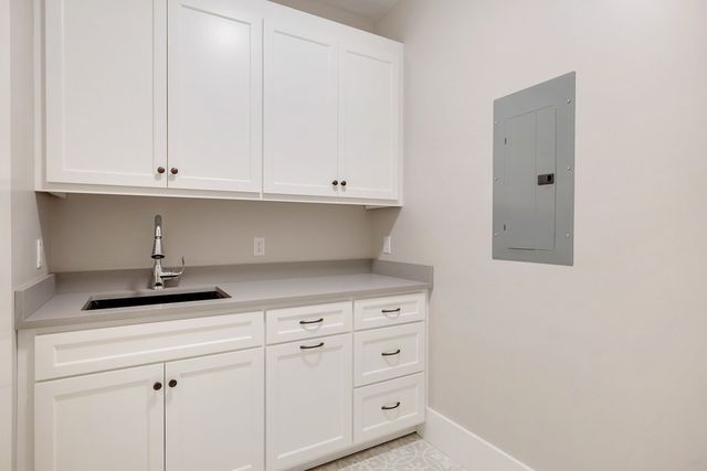 40 Voss Terrace, Newton, MA 02459