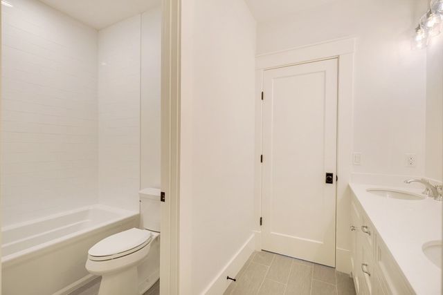 40 Voss Terrace, Newton, MA 02459