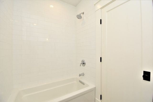 40 Voss Terrace, Newton, MA 02459