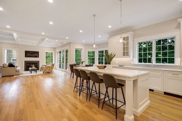 40 Voss Terrace, Newton, MA 02459