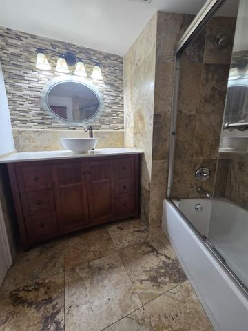 4121 Stirling Rd 205, Davie, FL 33314