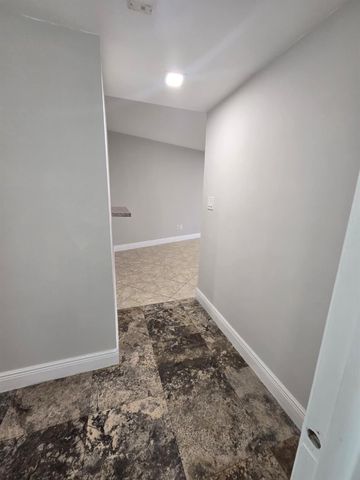 4121 Stirling Rd 205, Davie, FL 33314