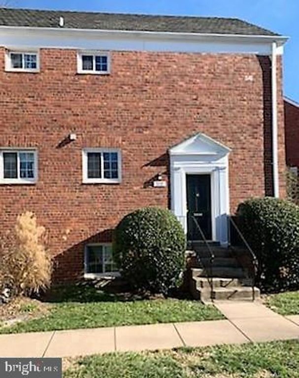 3771 GUNSTON RD, Alexandria, VA 22302