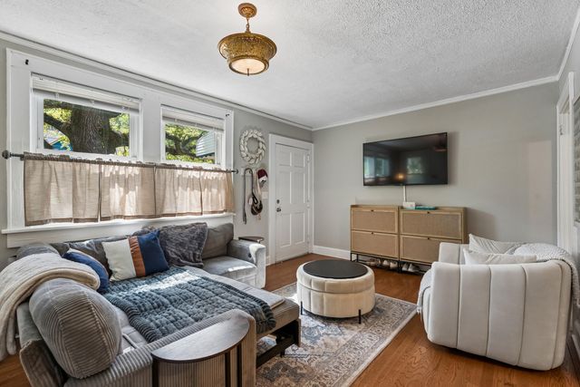 58 Avondale Avenue, Charleston, SC 29407